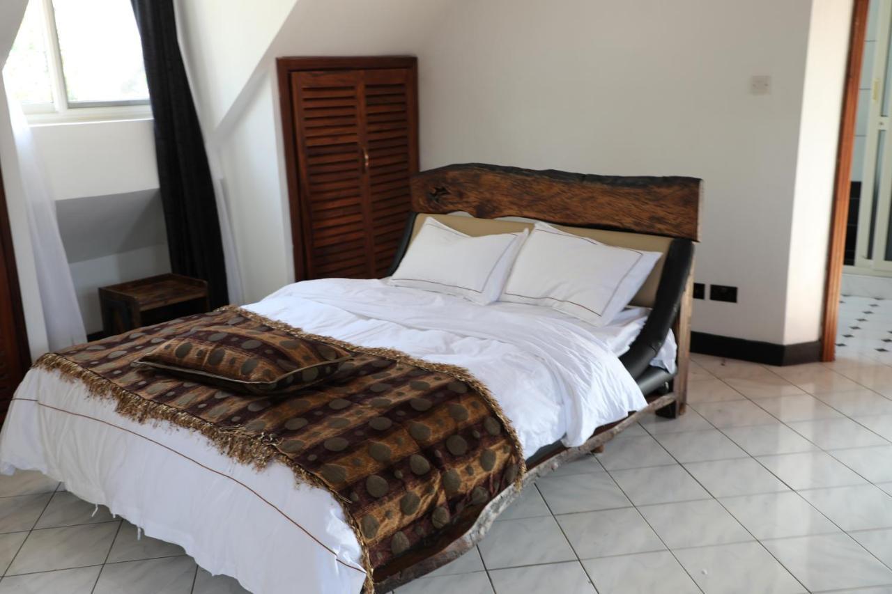 Stallion Place - Bed And Breakfast Kampala Exterior foto